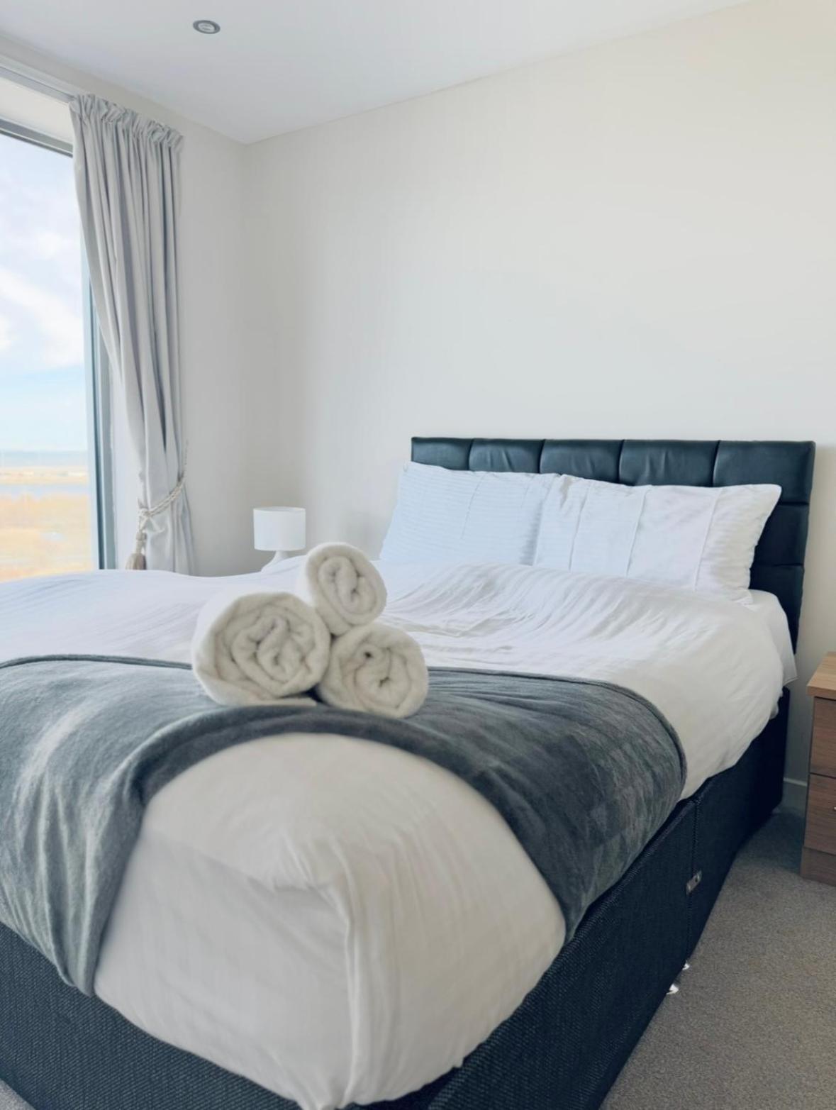 Modern Two Bedroom Edinburgh